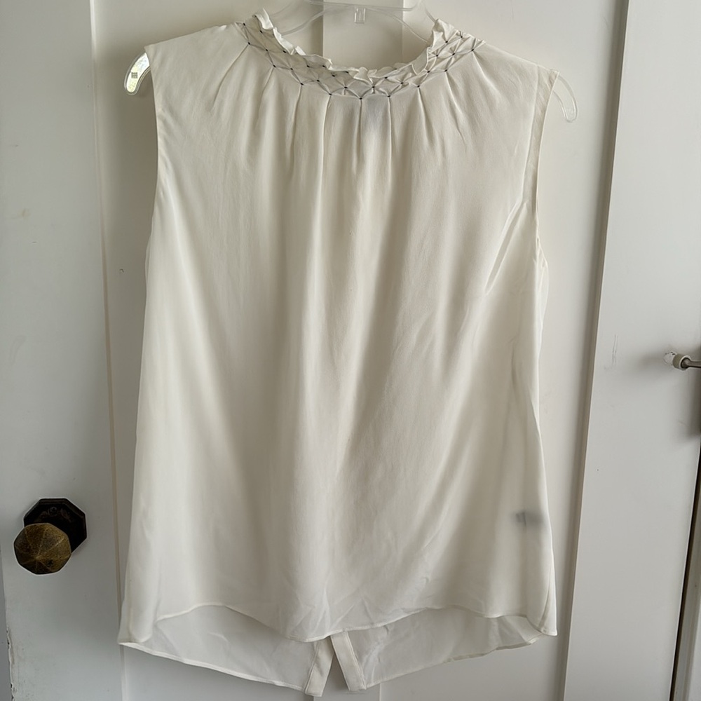 JOSEPH Gill ivory silk Crepe mock neck Sleeveless blouse Shirt Sz 36 Small